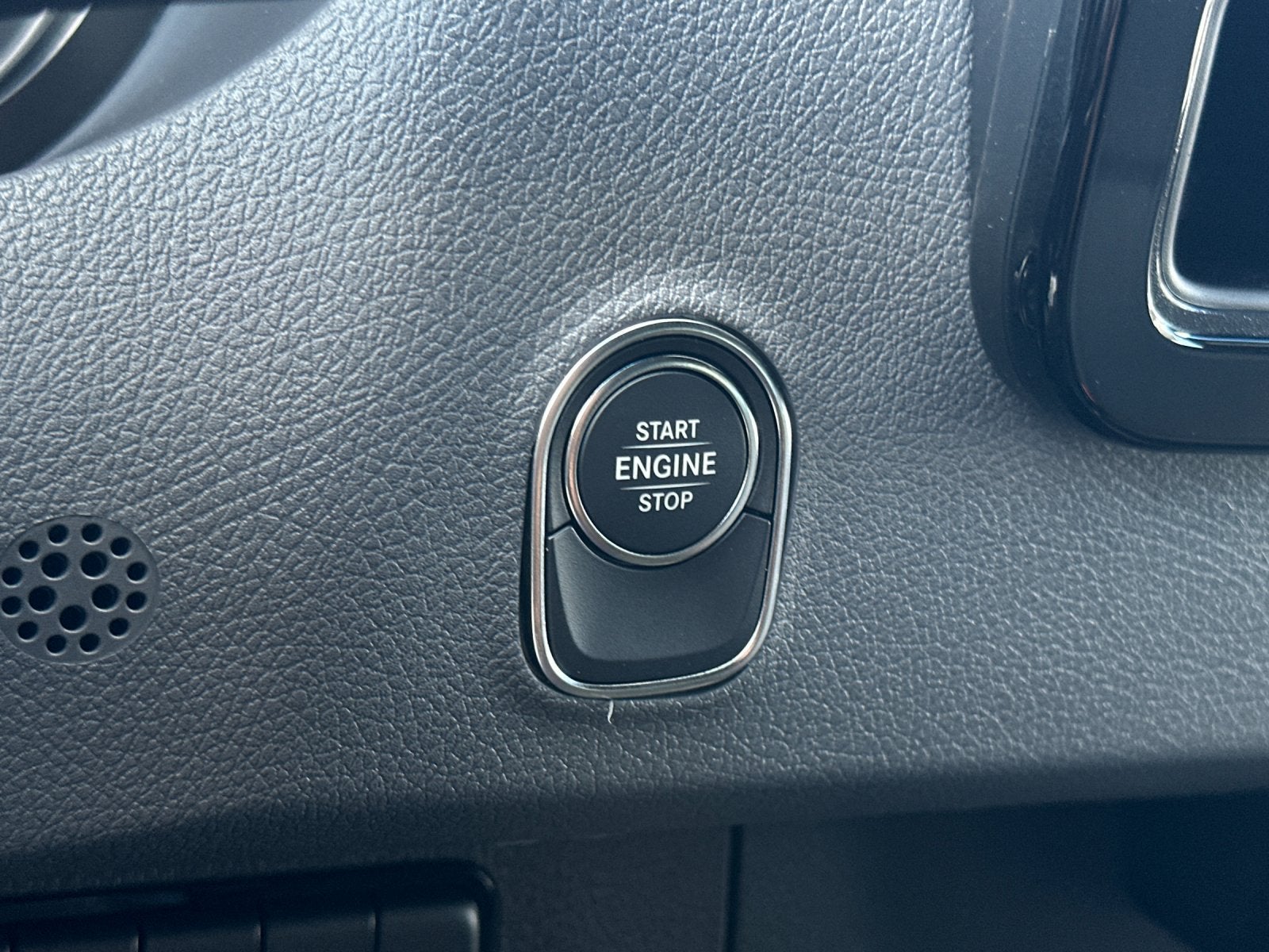 2026 Mercedes-Benz Sprinter 2500 Cargo 144 WB 4MATIC®