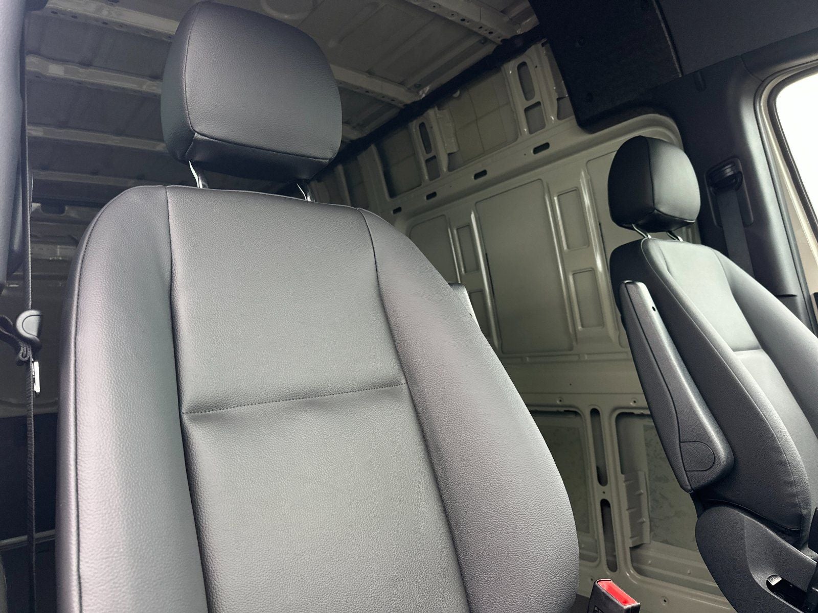 2026 Mercedes-Benz Sprinter 2500 Cargo 144 WB 4MATIC®