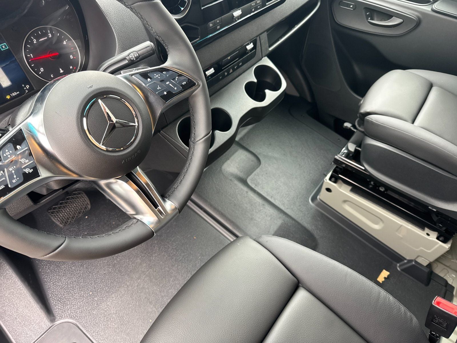 2026 Mercedes-Benz Sprinter 2500 Cargo 144 WB 4MATIC®