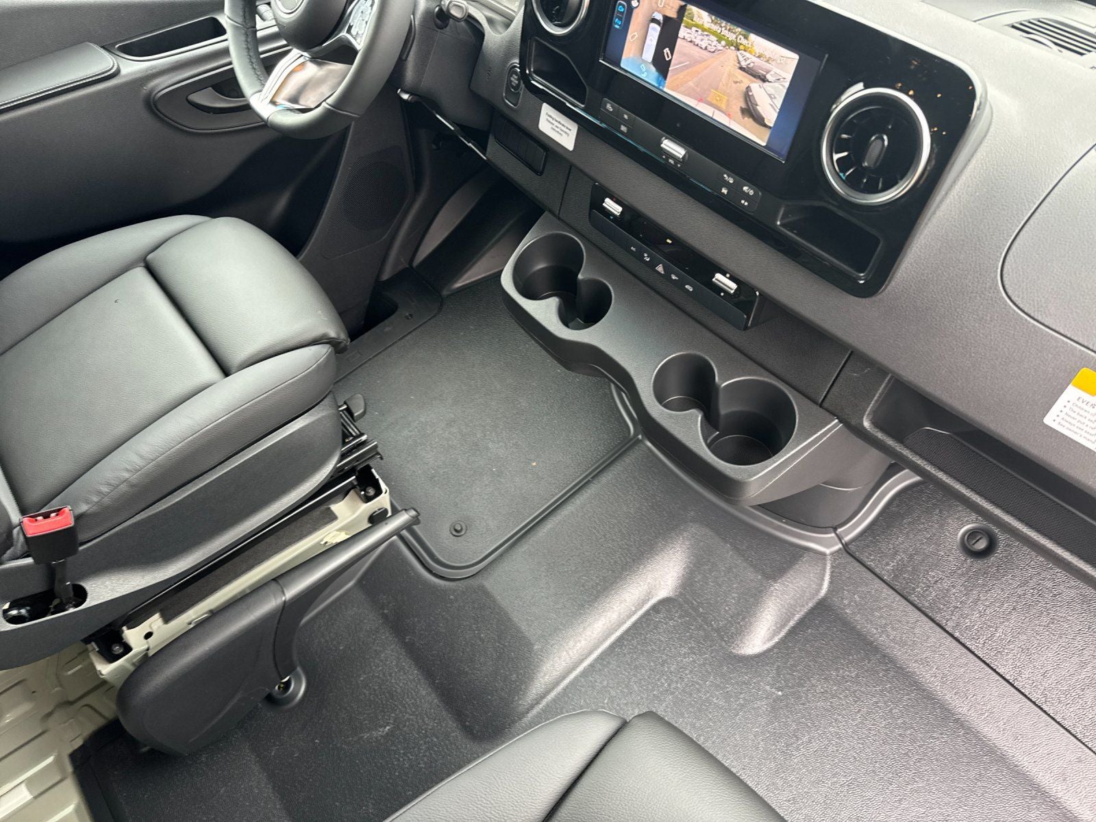 2026 Mercedes-Benz Sprinter 2500 Cargo 144 WB 4MATIC®