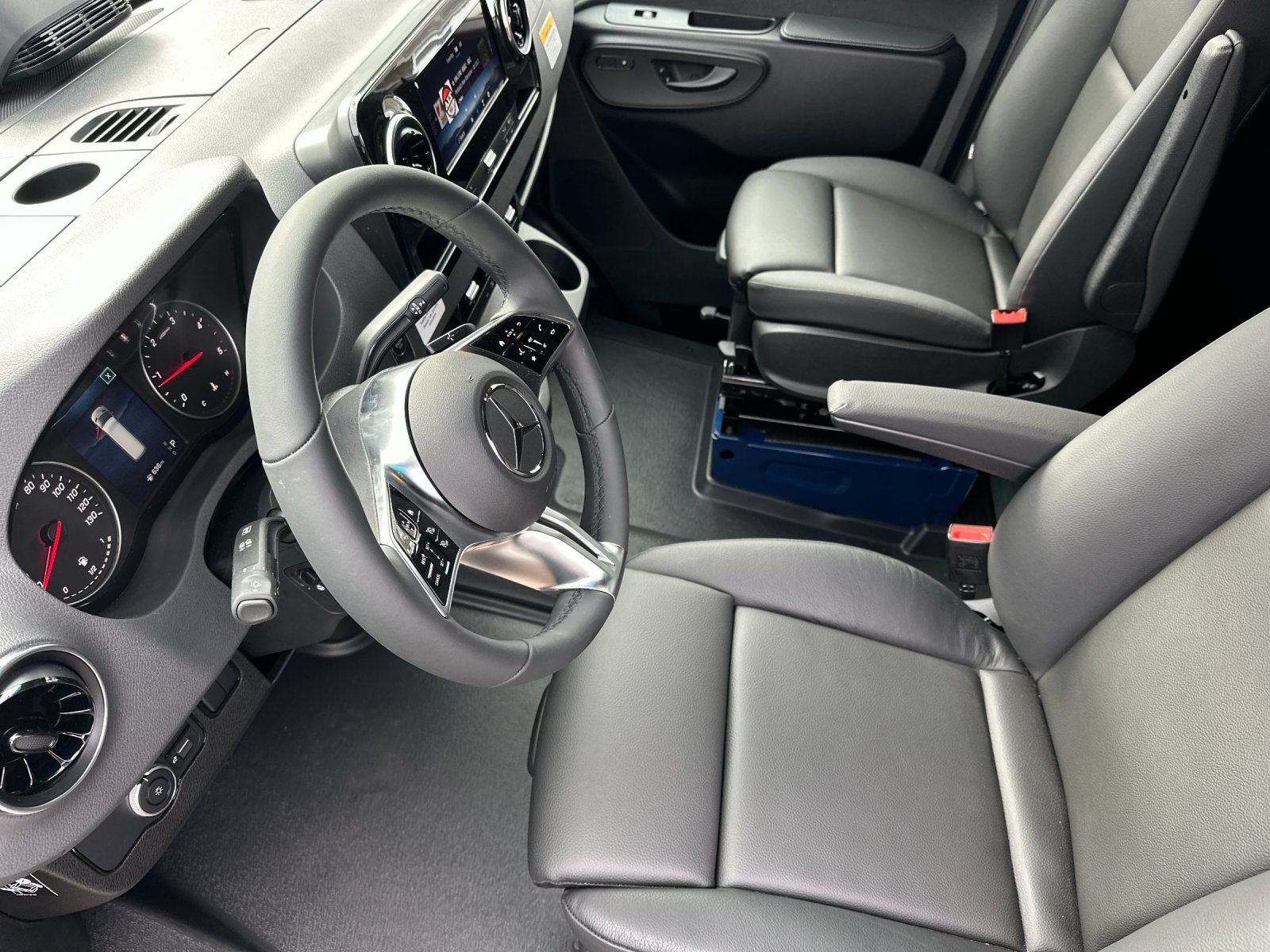 2026 Mercedes-Benz Sprinter 2500 Cargo 144 WB 4MATIC®