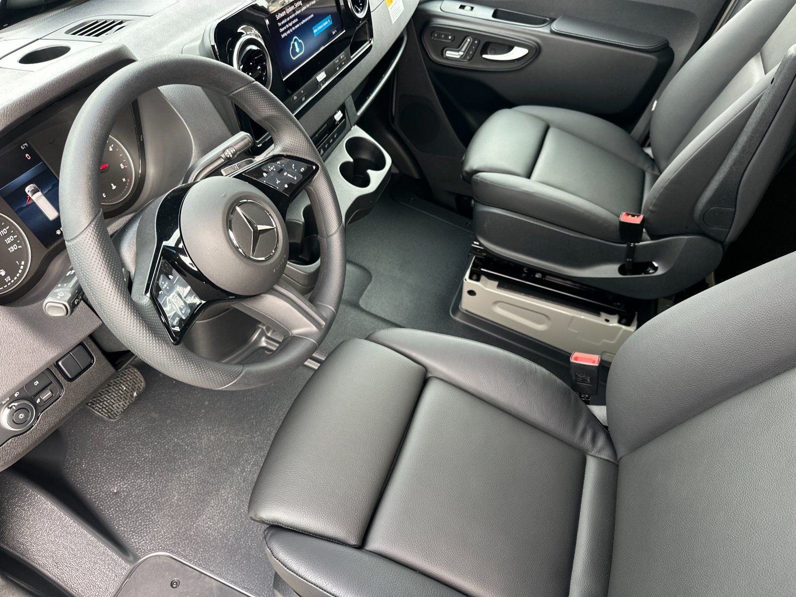 2026 Mercedes-Benz Sprinter 2500 Cargo 144 WB 4MATIC®