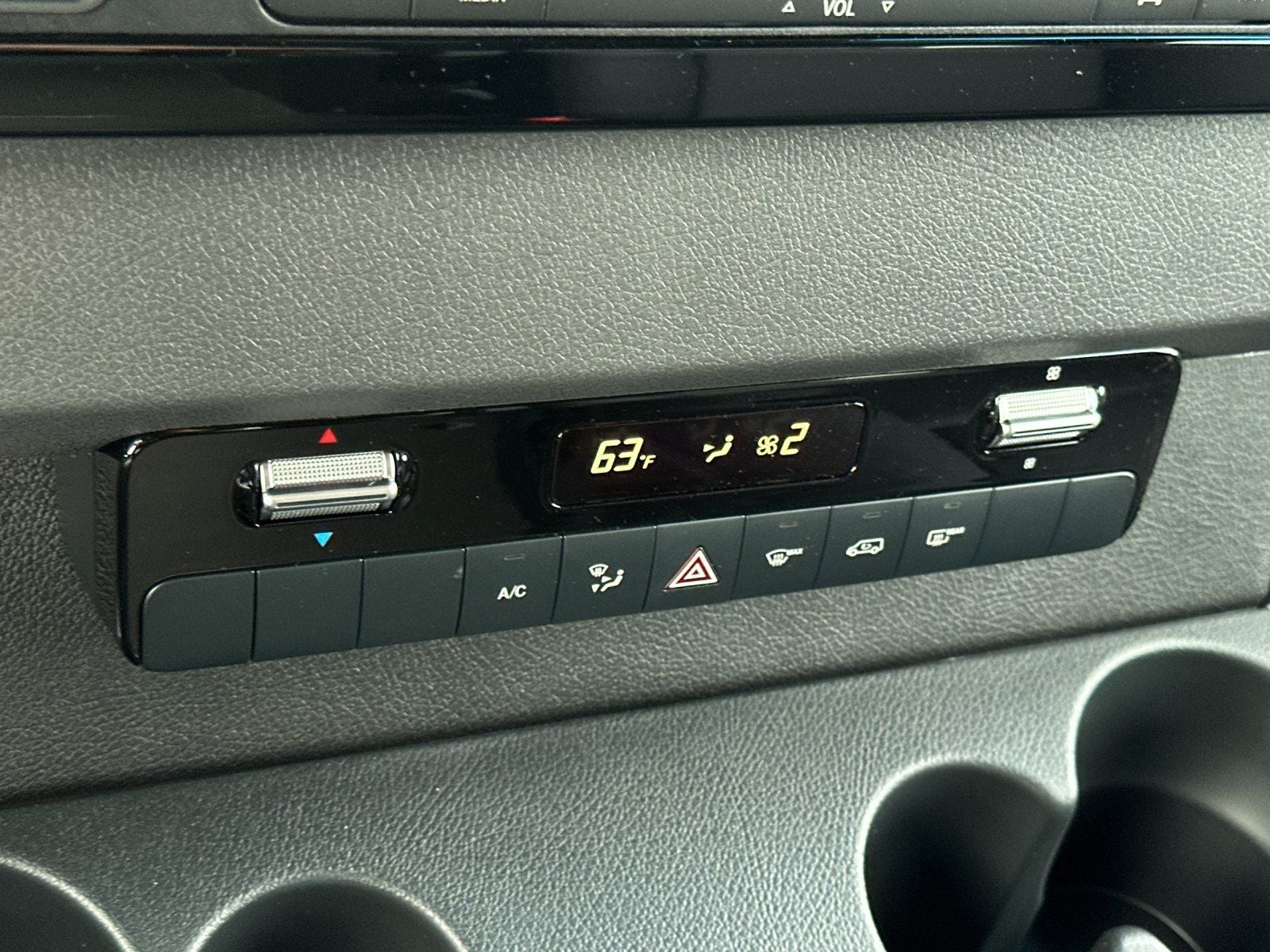 2026 Mercedes-Benz Sprinter 2500 Cargo 144 WB 4MATIC®