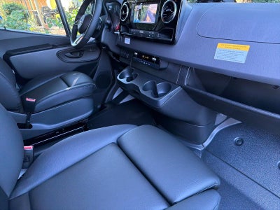 2026 Mercedes-Benz Sprinter 2500 Cargo 144 WB 4MATIC®