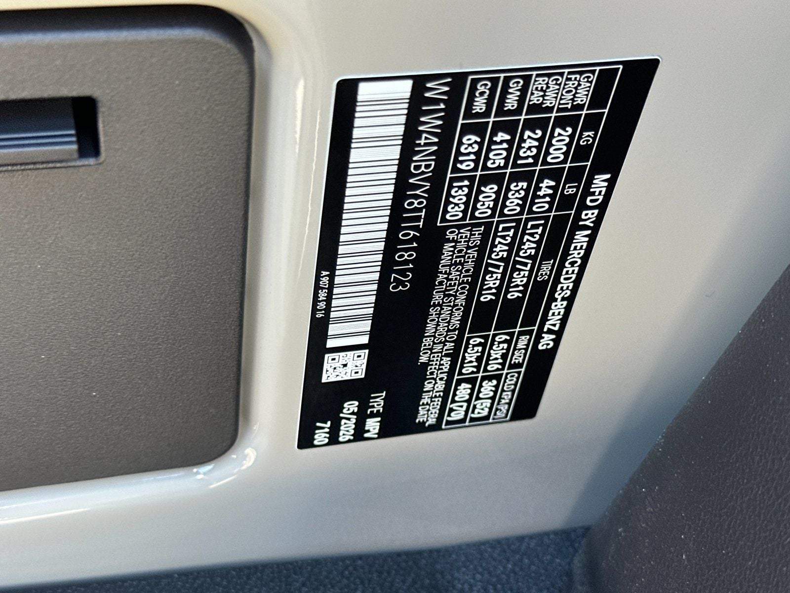 2026 Mercedes-Benz Sprinter 2500 Cargo 144 WB 4MATIC®