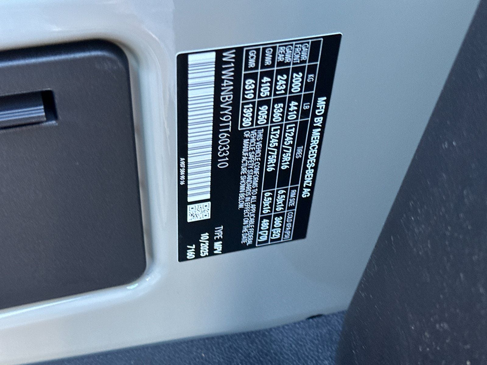 2026 Mercedes-Benz Sprinter 2500 Cargo 144 WB 4MATIC®