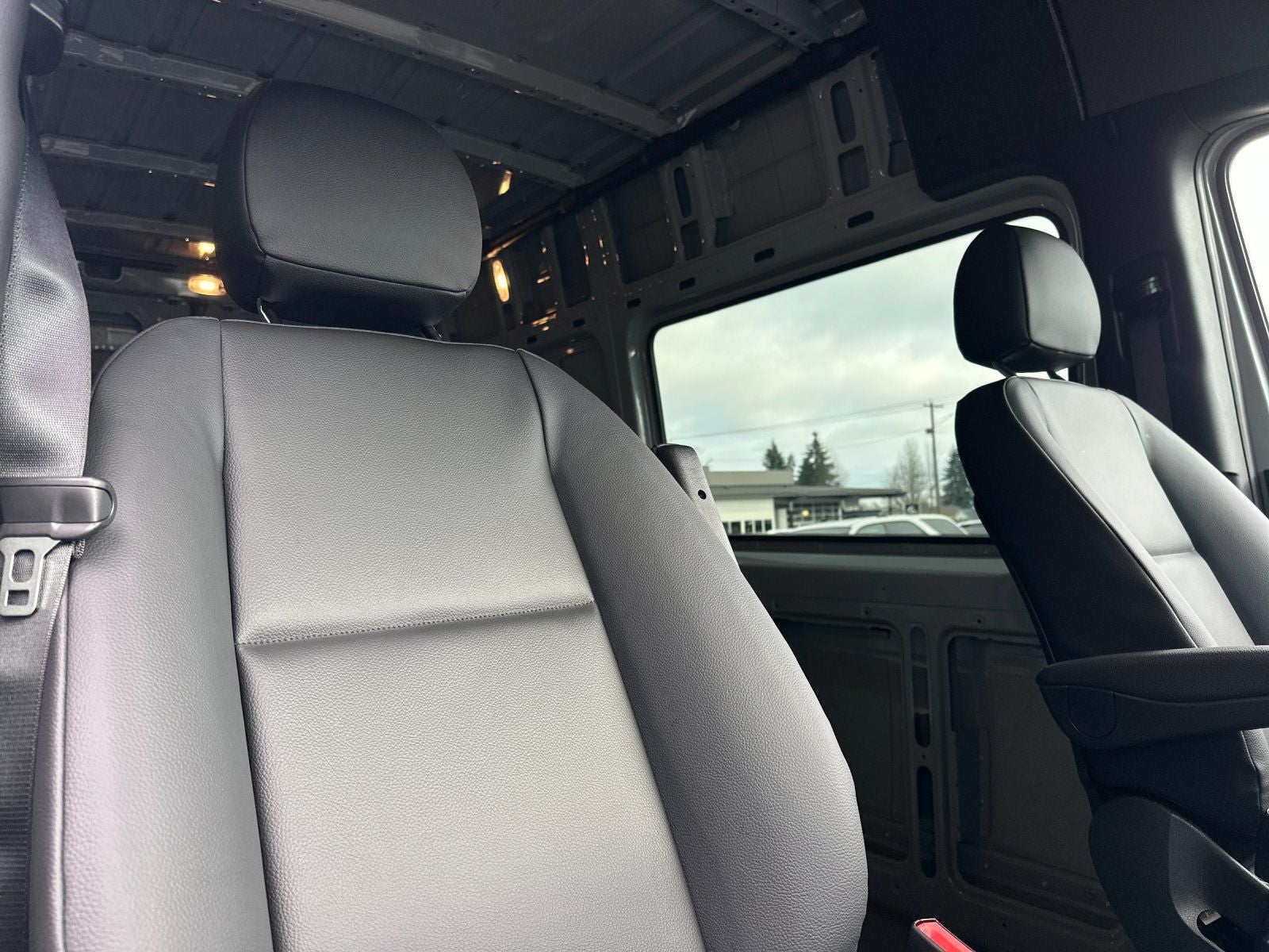 2026 Mercedes-Benz Sprinter 2500 Cargo 144 WB 4MATIC®