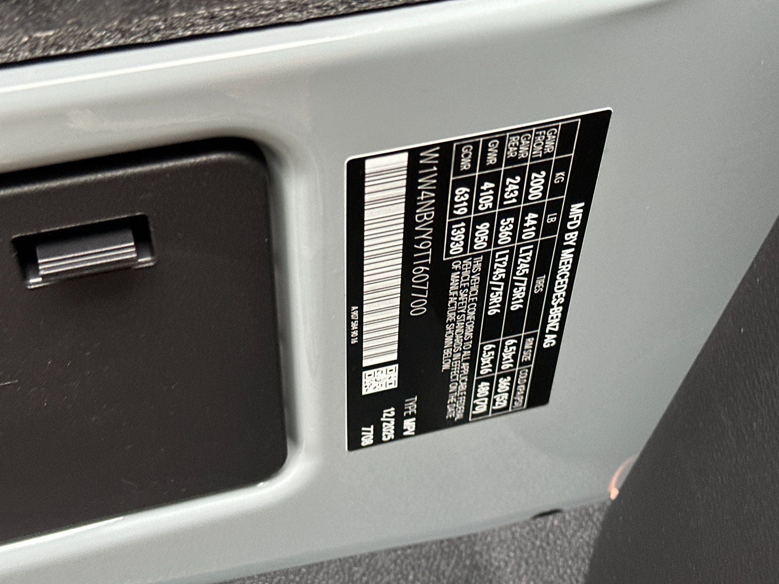 2026 Mercedes-Benz Sprinter 2500 Cargo 144 WB 4MATIC®