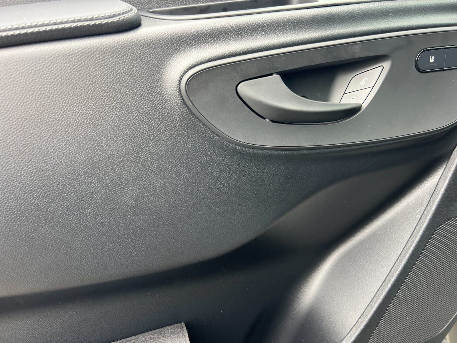 2026 Mercedes-Benz Sprinter 2500 Cargo 144 WB 4MATIC®