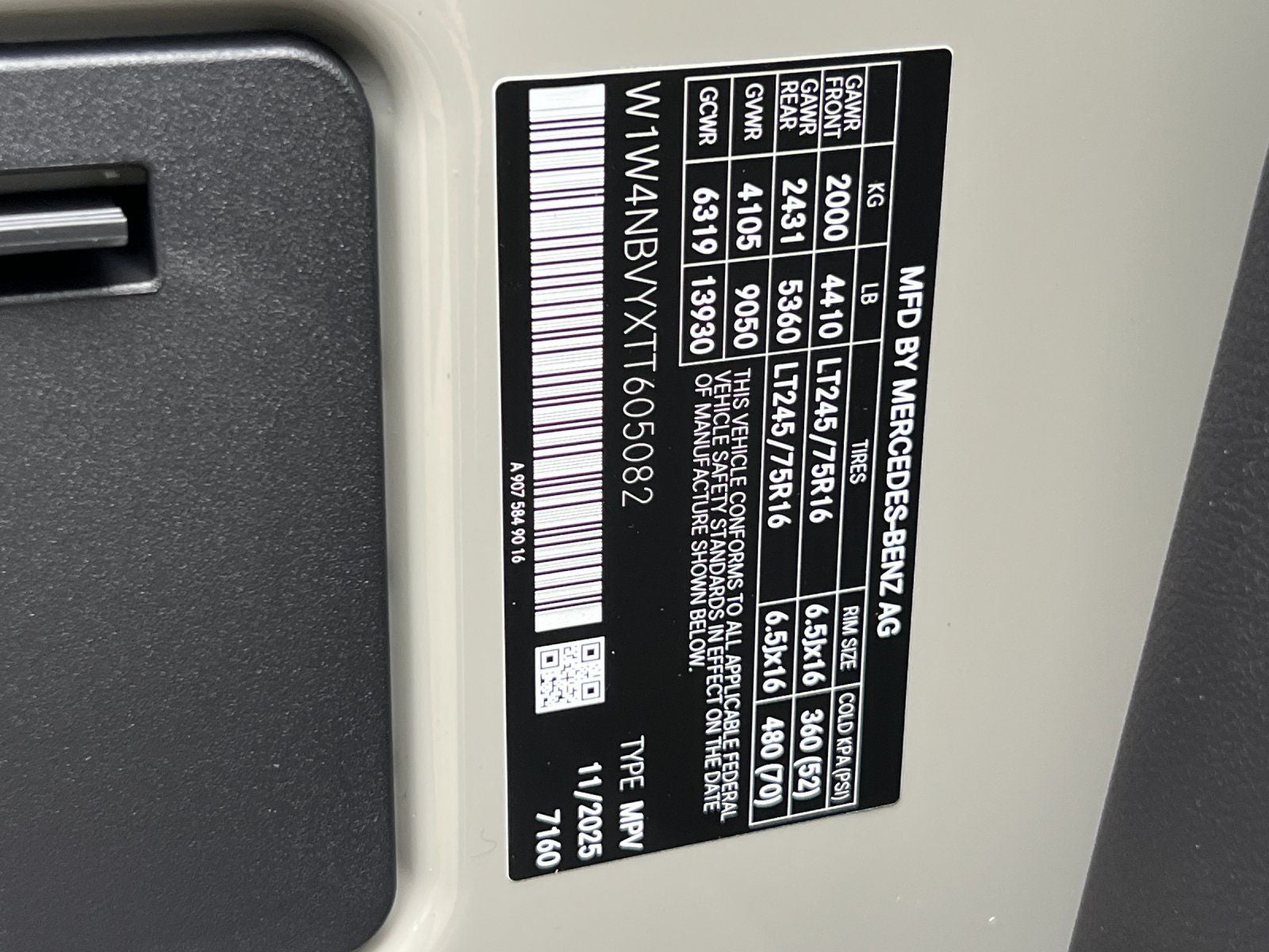 2026 Mercedes-Benz Sprinter 2500 Cargo 144 WB 4MATIC®