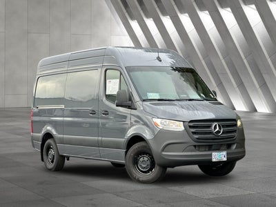 2025 Mercedes-Benz Sprinter 2500 Cargo 144 WB