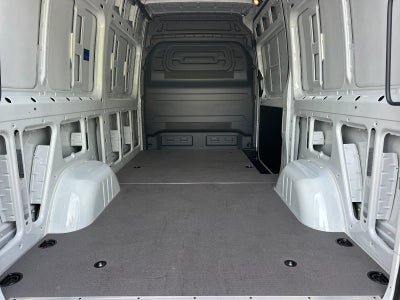 2025 Mercedes-Benz Sprinter 2500 Cargo 144 WB