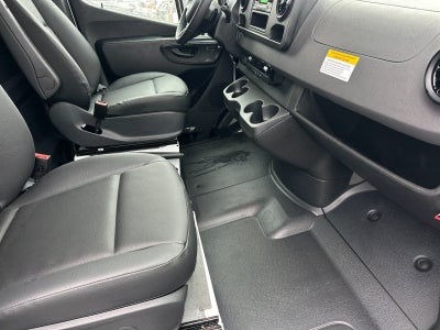 2025 Mercedes-Benz Sprinter 2500 Cargo 144 WB
