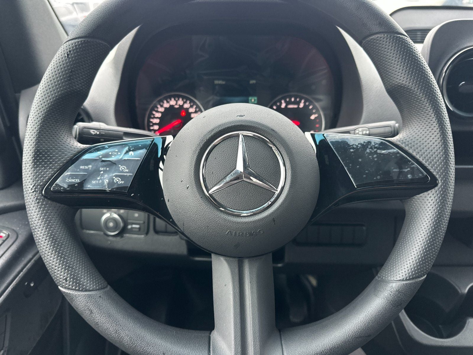 2025 Mercedes-Benz Sprinter 2500 Cargo 144 WB