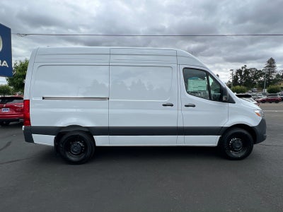 2025 Mercedes-Benz Sprinter 2500 Cargo 144 WB