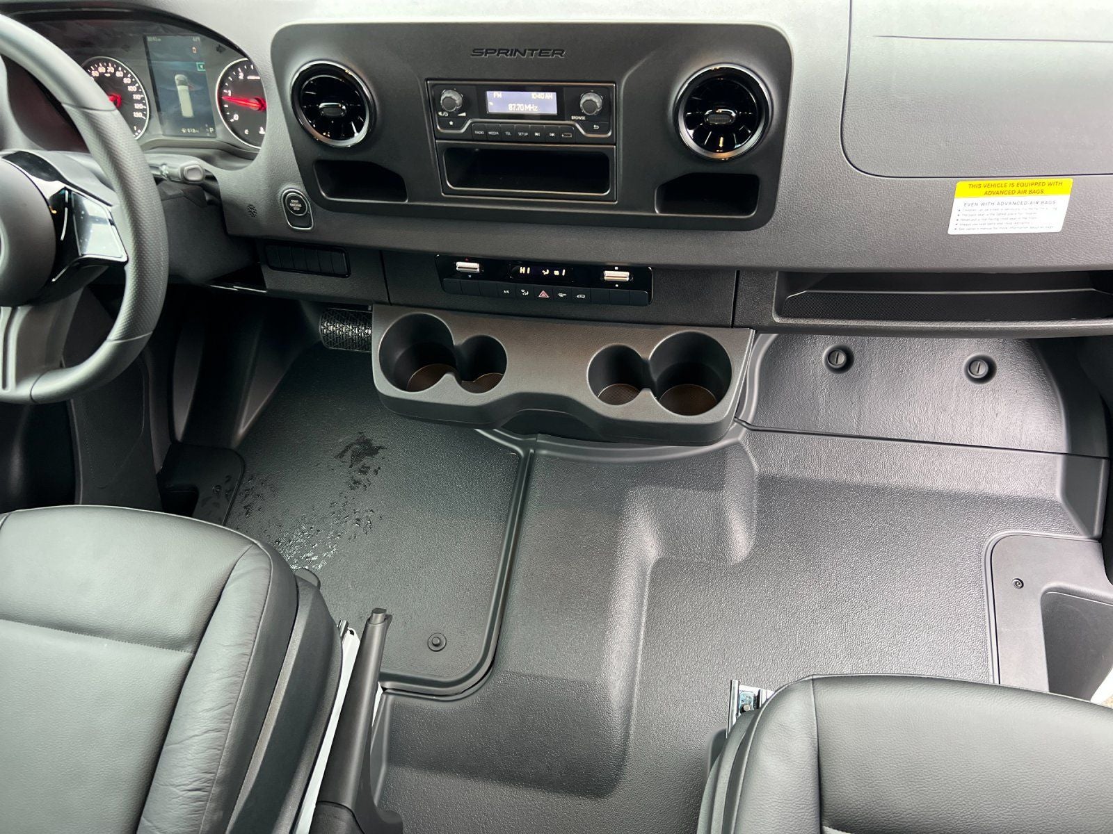 2025 Mercedes-Benz Sprinter 2500 Cargo 144 WB