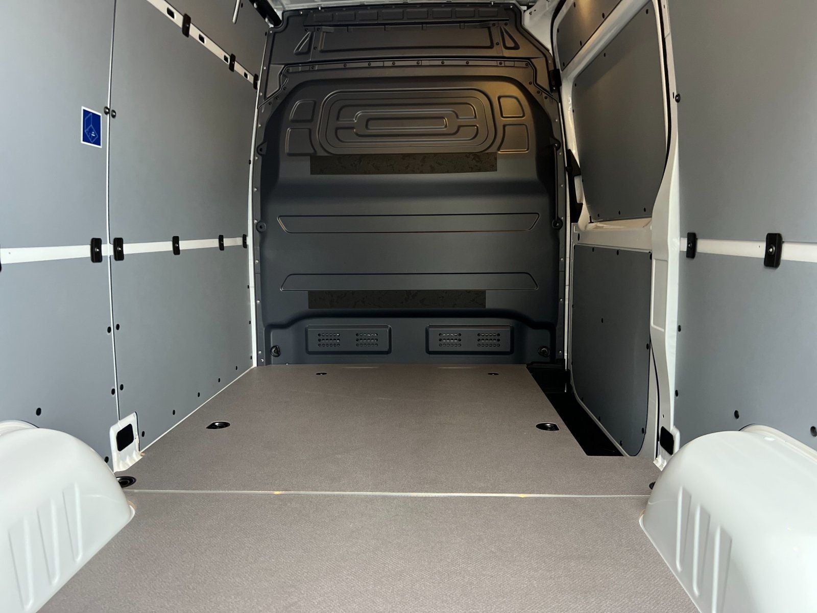 2025 Mercedes-Benz Sprinter 2500 Cargo 144 WB