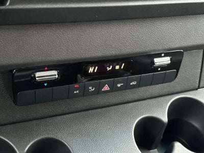 2025 Mercedes-Benz Sprinter 2500 Cargo 144 WB