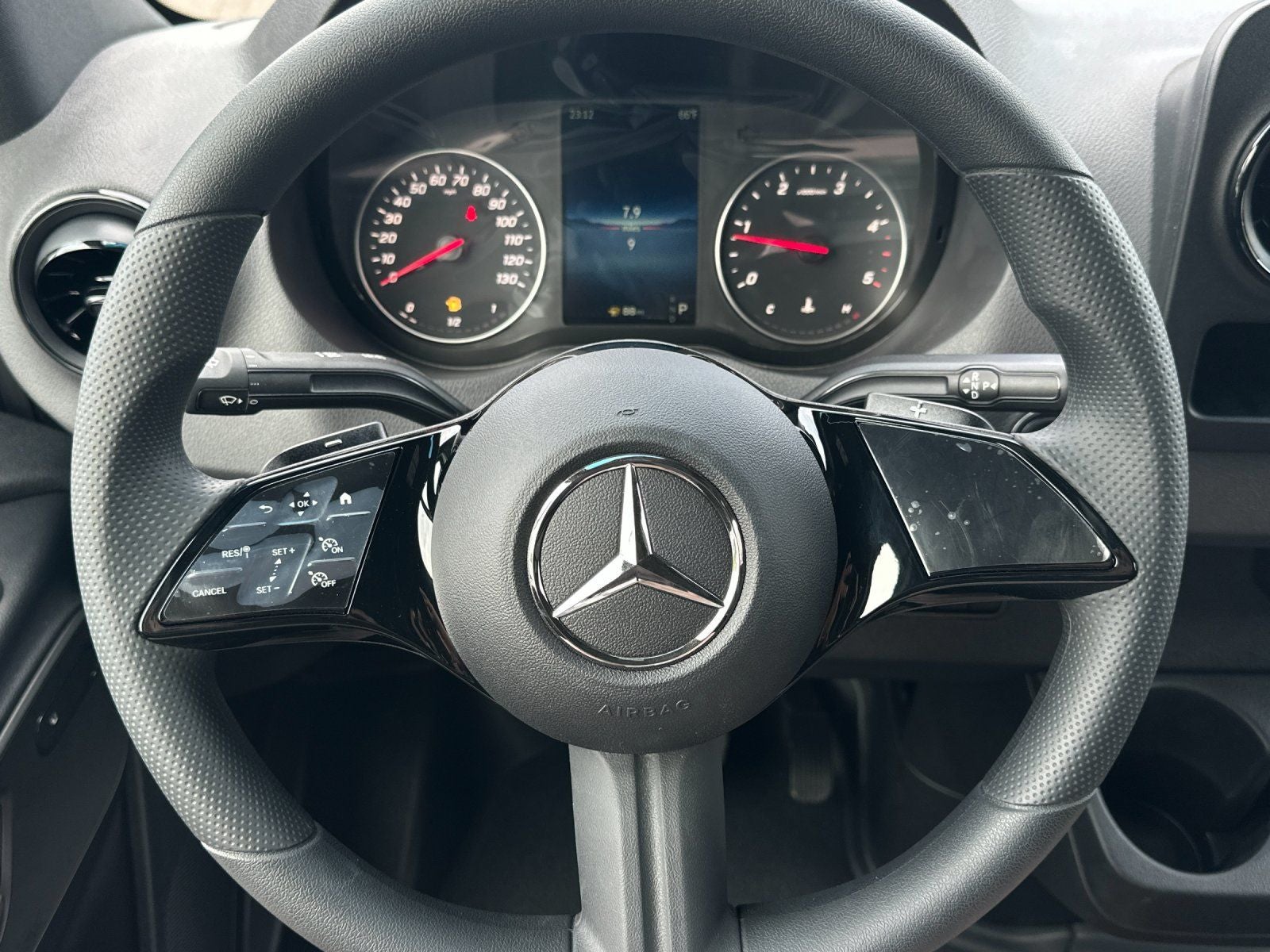 2025 Mercedes-Benz Sprinter 2500 Cargo 144 WB