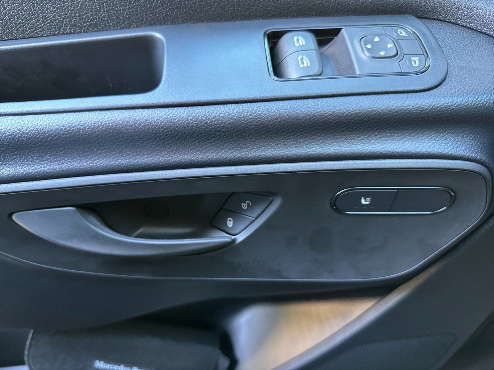 2025 Mercedes-Benz Sprinter 2500 Cargo 144 WB