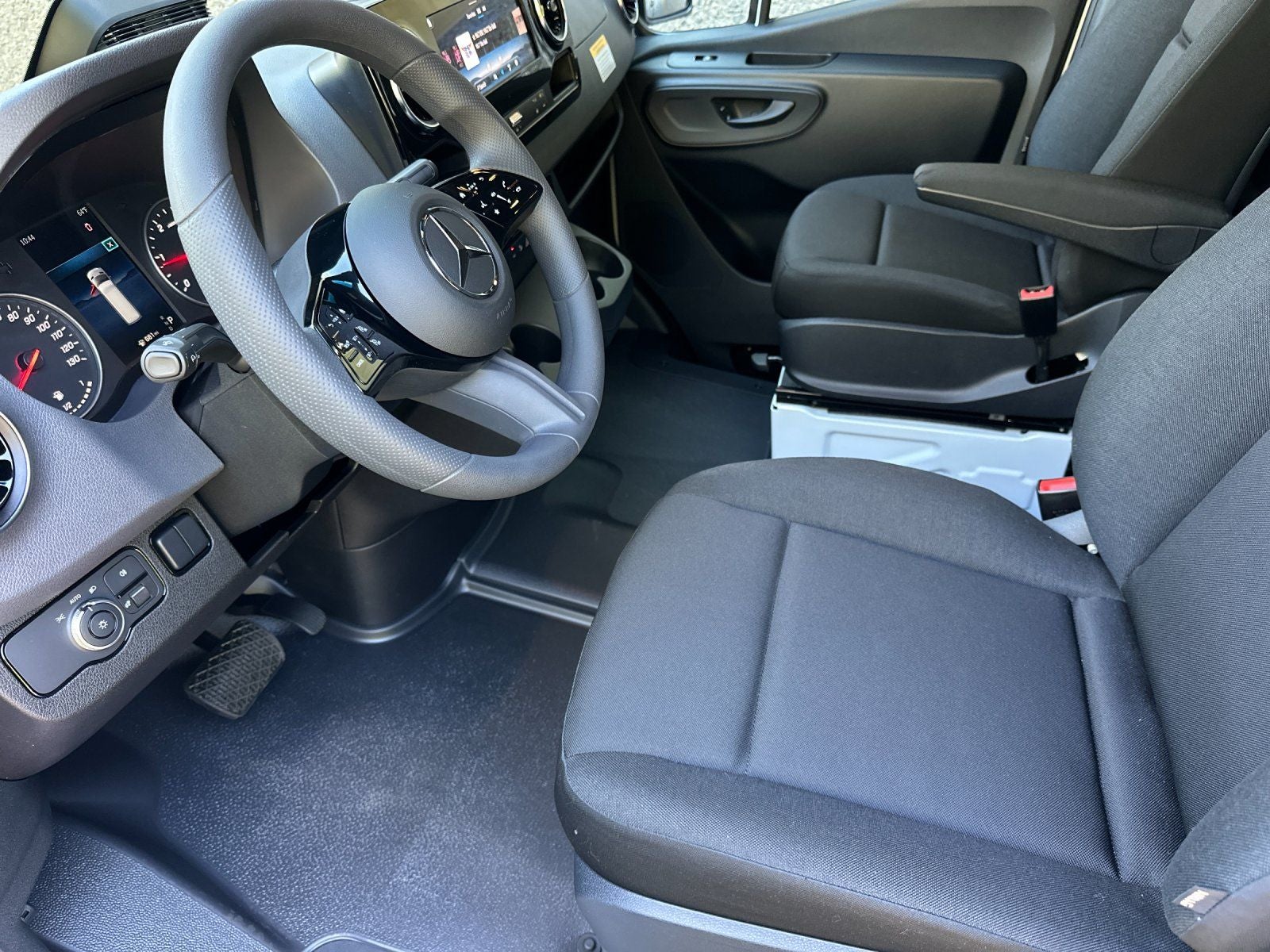 2026 Mercedes-Benz Sprinter 2500 High Roof