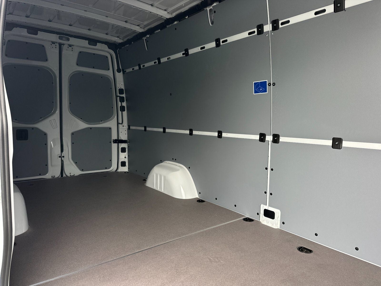 2026 Mercedes-Benz Sprinter 2500 Cargo 170 WB High Roof
