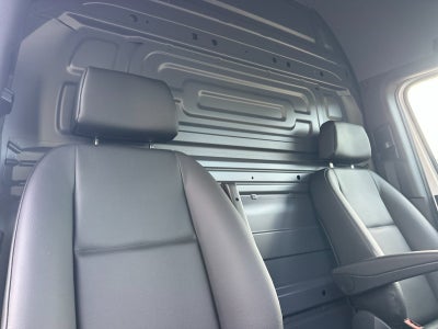 2025 Mercedes-Benz Sprinter 2500 Cargo 144 WB