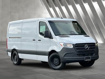 2025 Mercedes-Benz Sprinter 2500 Cargo 144 WB