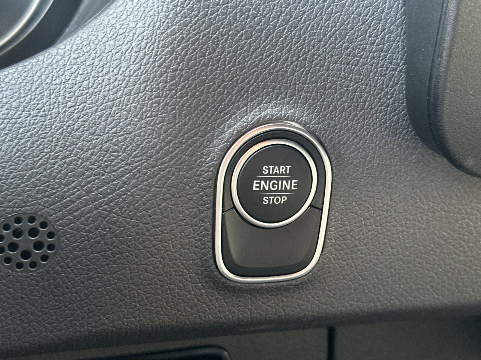 2025 Mercedes-Benz Sprinter 2500 Cargo 144 WB