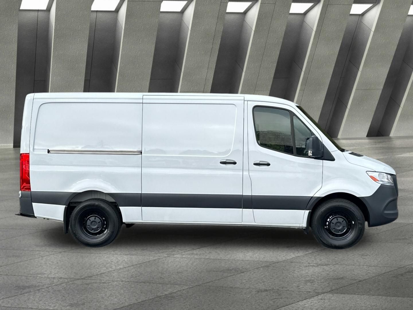 2025 Mercedes-Benz Sprinter 2500 Cargo 144 WB