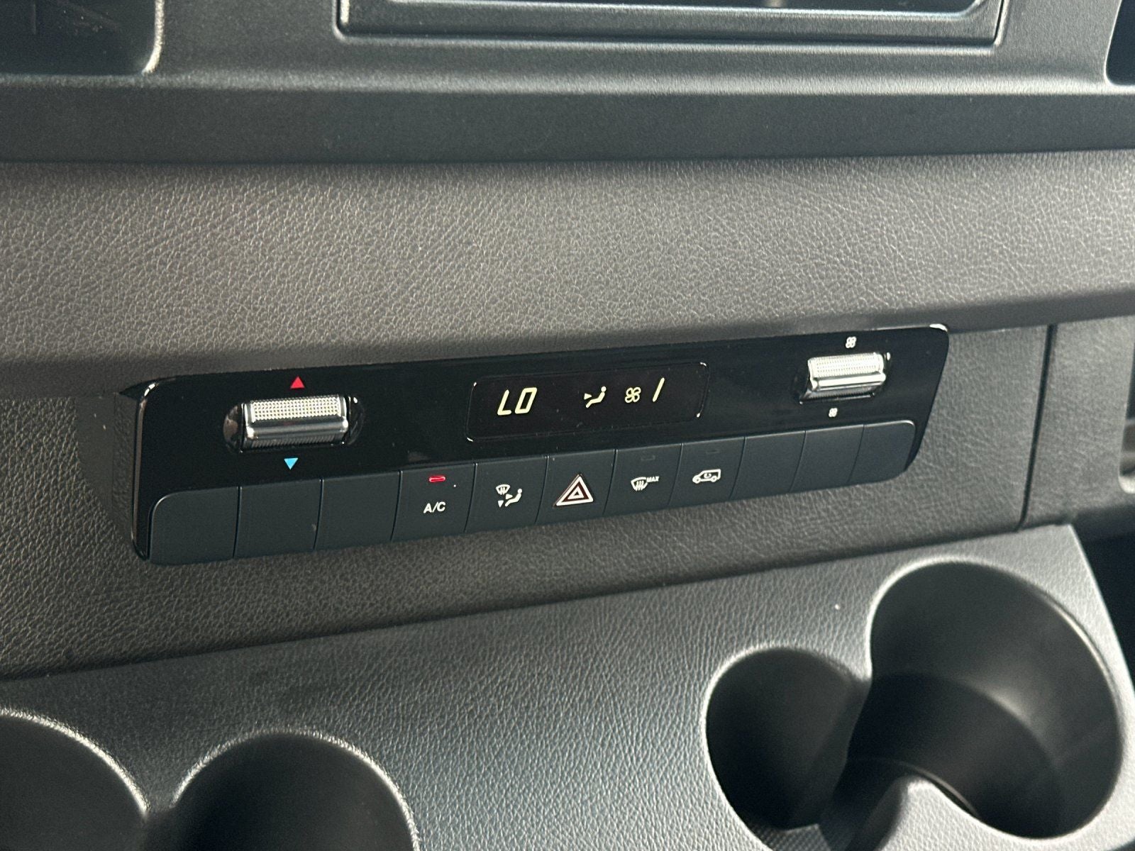 2025 Mercedes-Benz Sprinter 2500 Cargo 144 WB