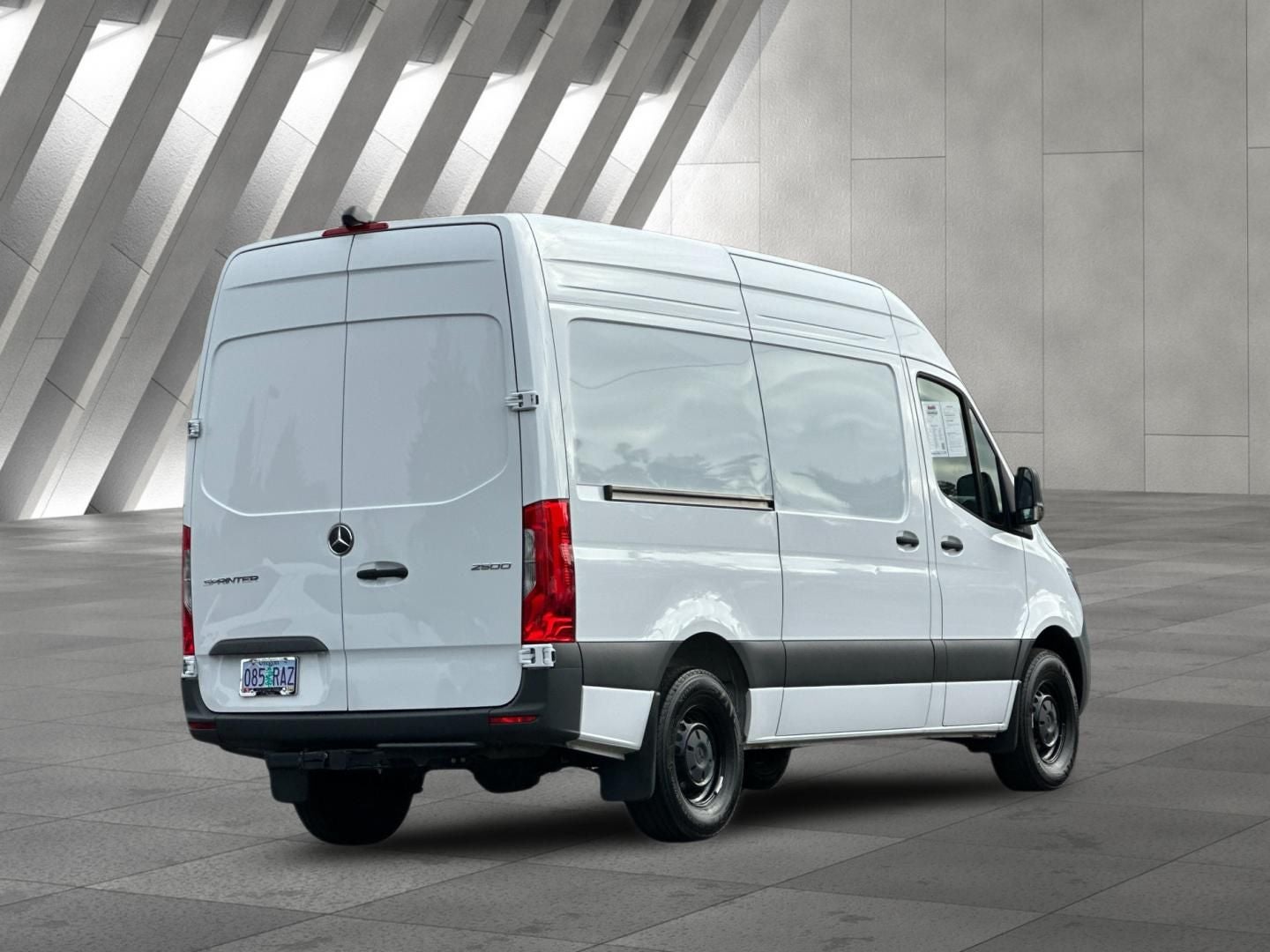 2025 Mercedes-Benz Sprinter 2500 Cargo 144 WB