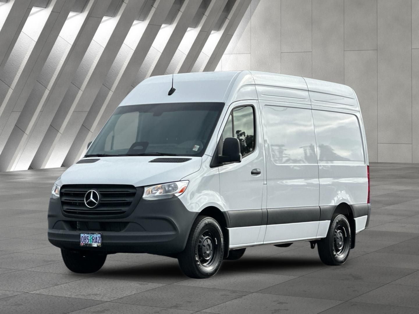 2025 Mercedes-Benz Sprinter 2500 Cargo 144 WB