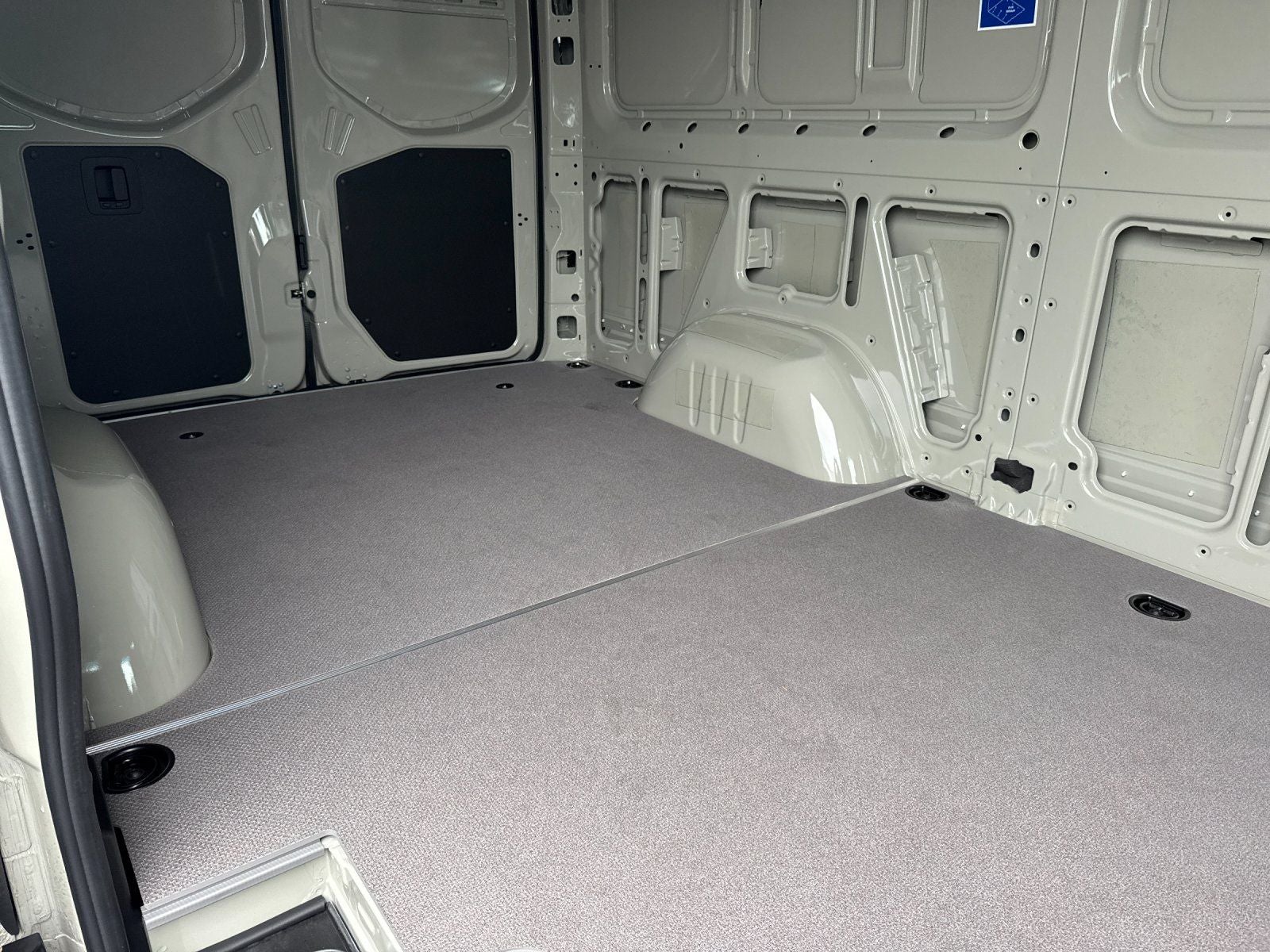 2026 Mercedes-Benz Sprinter 2500 Cargo 144 WB 4MATIC®