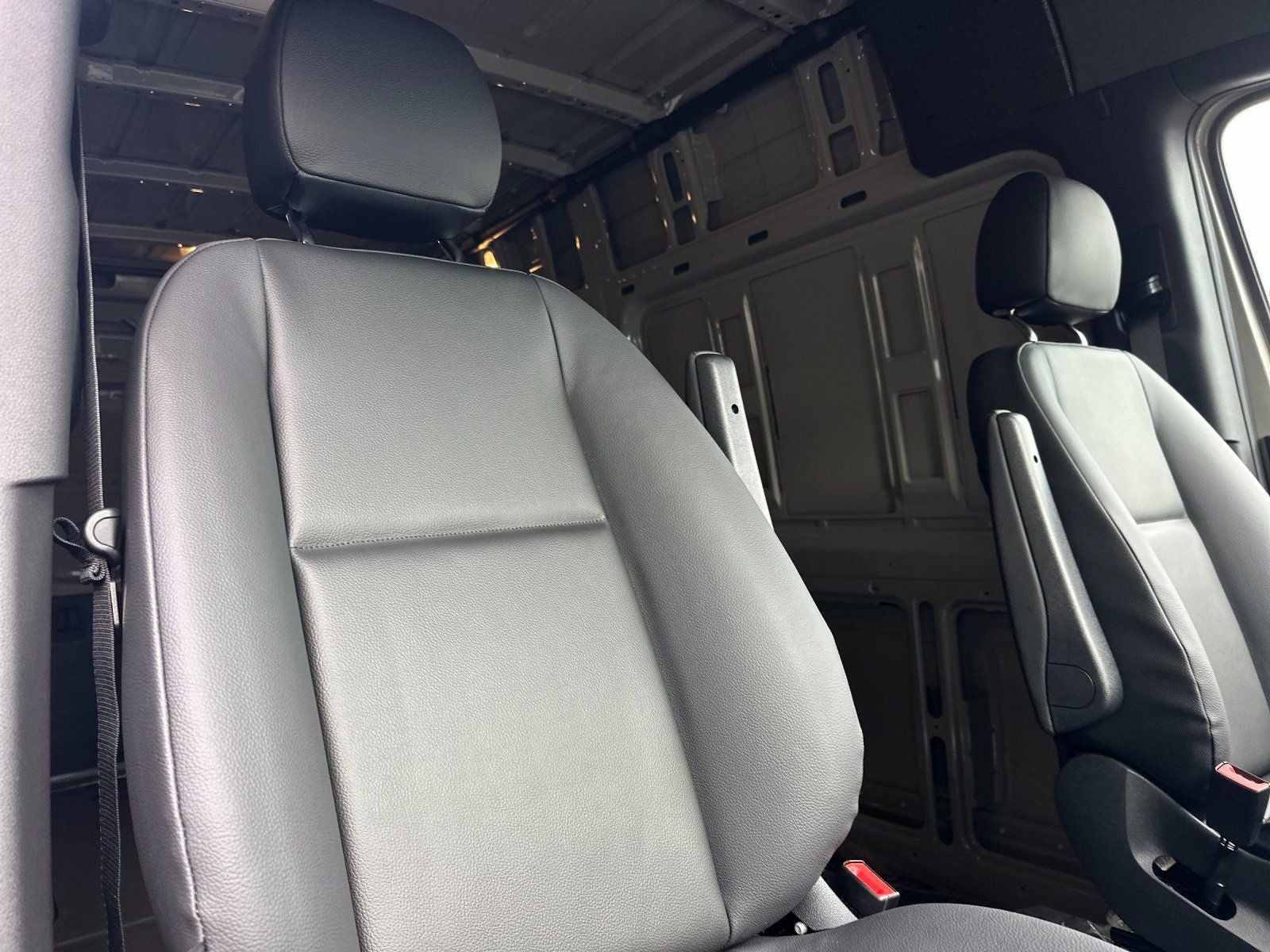 2026 Mercedes-Benz Sprinter 2500 Cargo 144 WB 4MATIC®