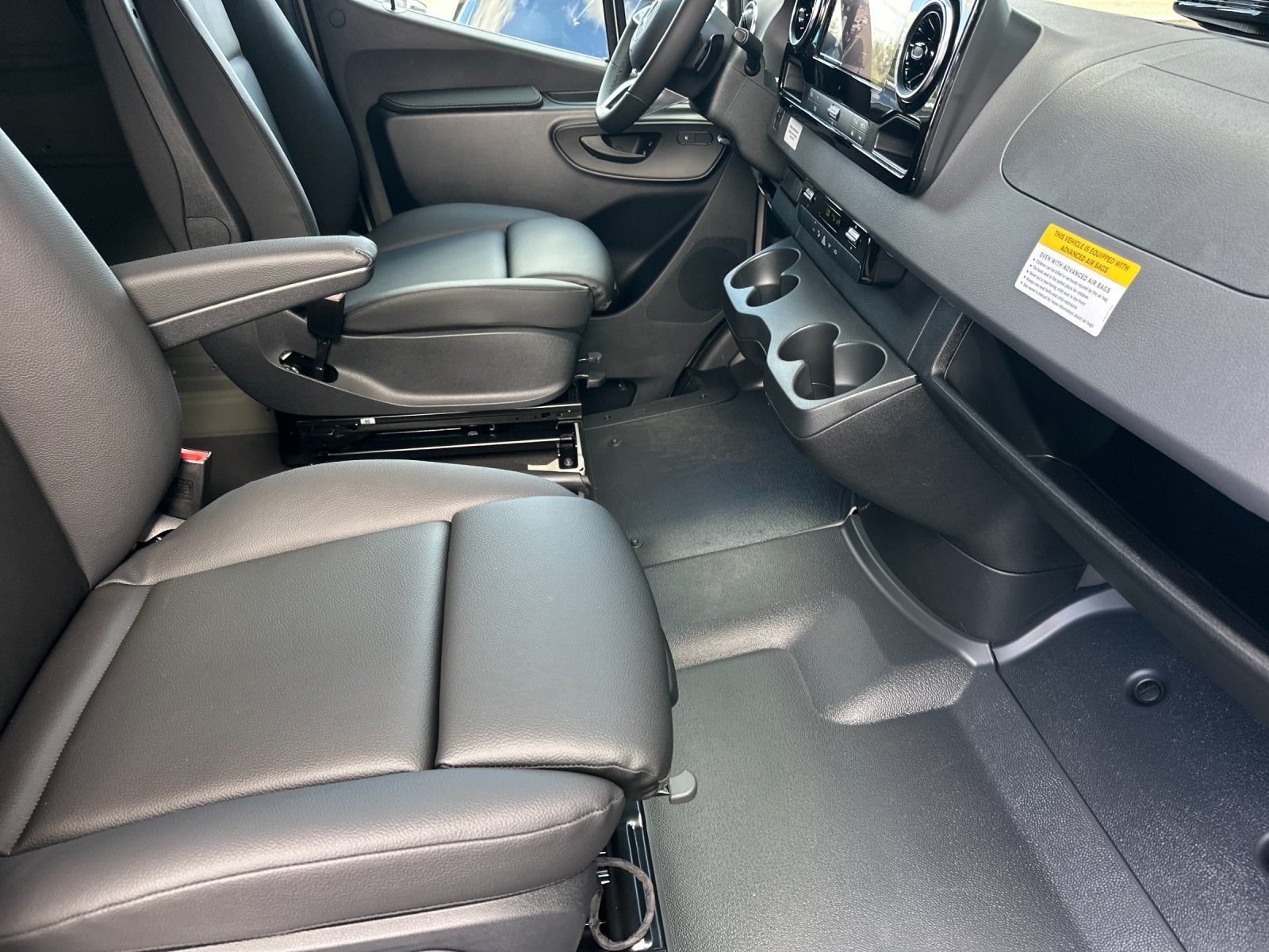 2026 Mercedes-Benz Sprinter 2500 Cargo 144 WB 4MATIC®