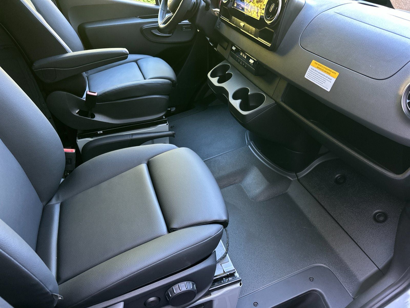 2025 Mercedes-Benz Sprinter 2500 Cargo 144 WB 4MATIC®