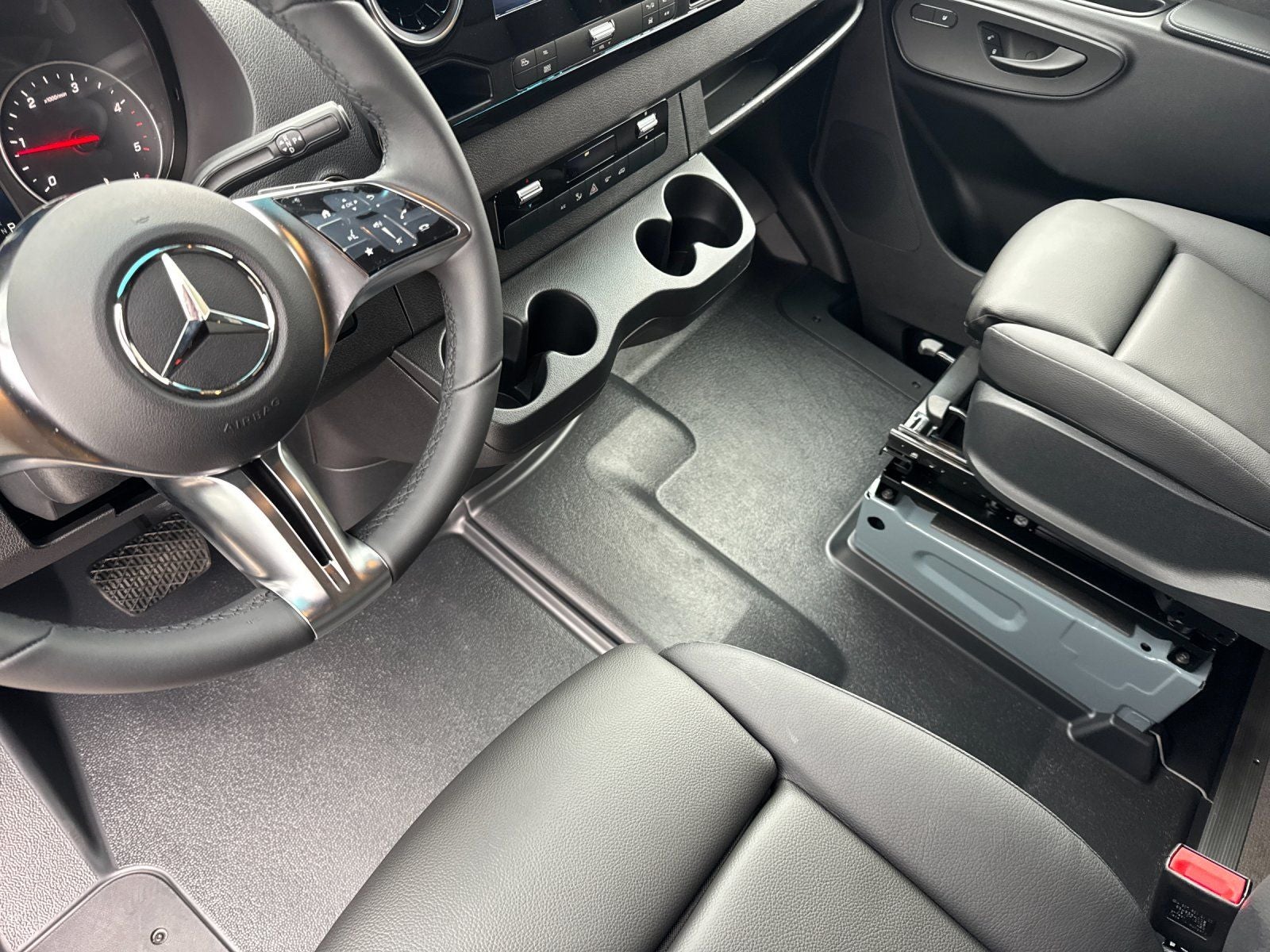 2026 Mercedes-Benz Sprinter 2500 Cargo 144 WB 4MATIC®