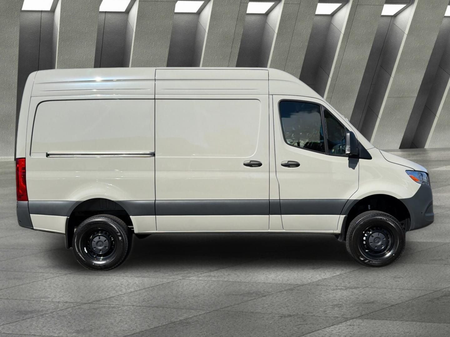 2026 Mercedes-Benz Sprinter 2500 Cargo 144 WB 4MATIC®
