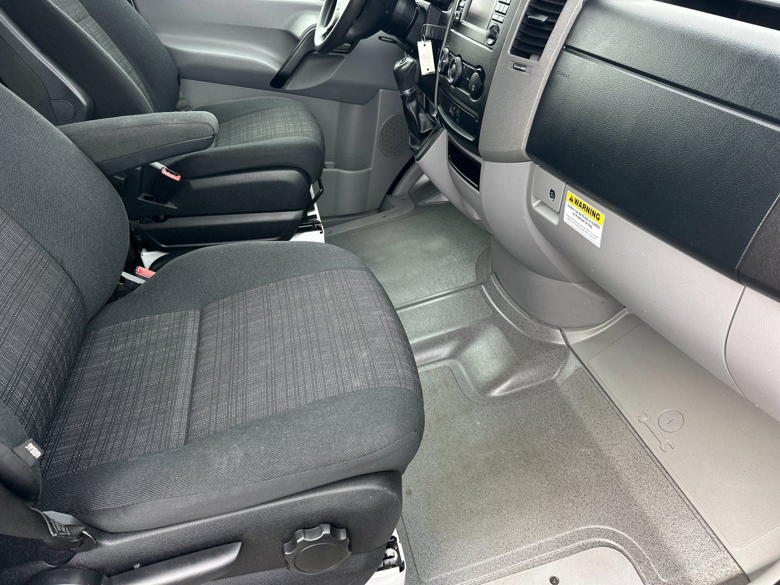 2017 Mercedes-Benz Sprinter 2500 Cargo 144 WB